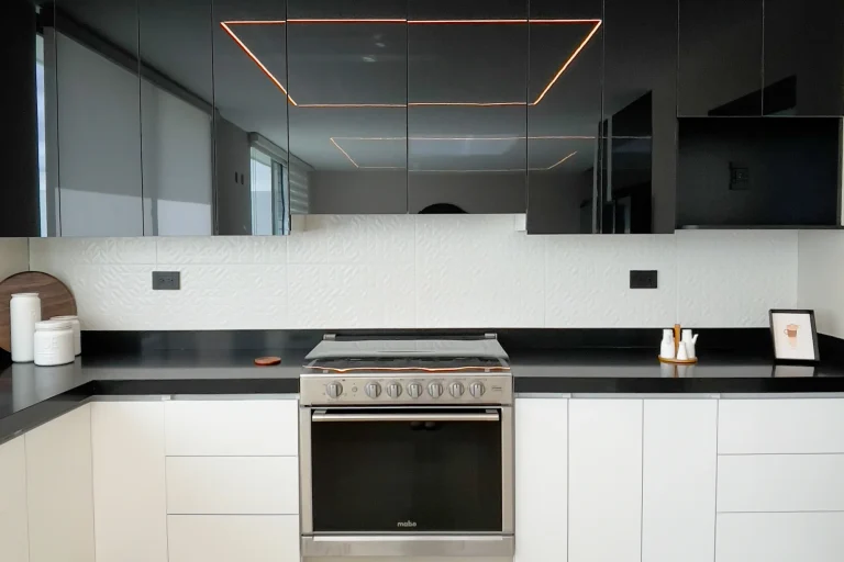 coliseo-cocina_resized-b